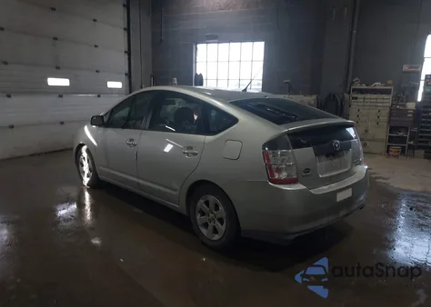 2005 Toyota Prius z USA, uszkodzony, nr VIN JTDKB20U053117150